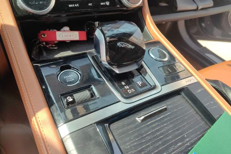 Used Jaguar XFL 2023 XFL 2.0T P250 Two-Wheel-Drive Elite Sport Edition
