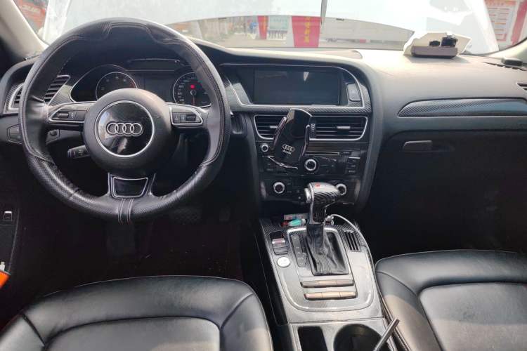 Used Audi A4L 2016 35 TFSI Collector's Edition Automatic Standard Model