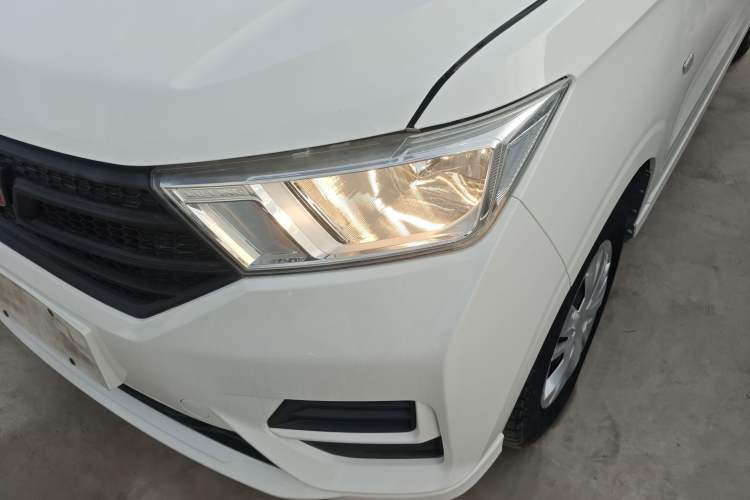 Used Wuling Hongguang 2021 1.5L S Base Version LAR
