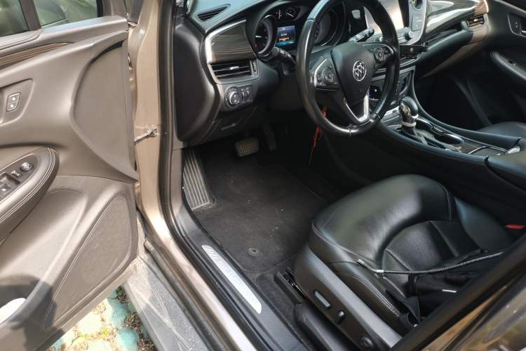 Used Buick Envision 2018 20T Two-Wheel-Drive Elite Model