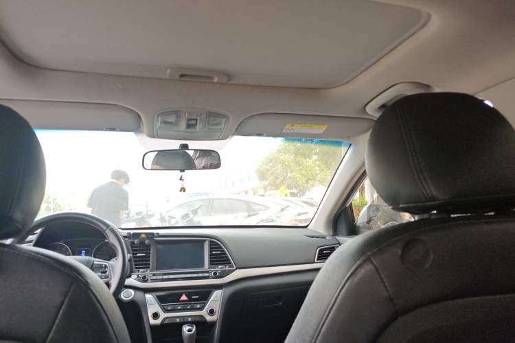 Used Hyundai Elantra (6th Generation / Lingdong) 2016 1.6L Automatic ZhiXuan – Elite Version
