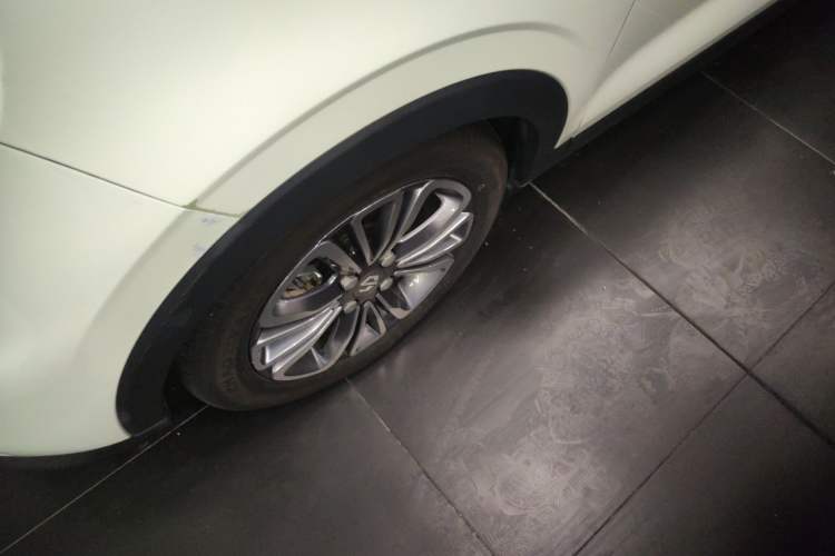 Used Leapmotor T03 2024 403 Comfort Edition Left Front Wheel Hub