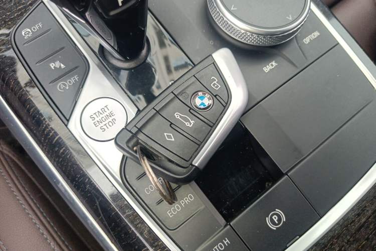 Used BMW 3 Series 2021 Restyled 325Li M Sport Package