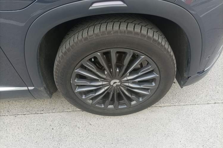 Used Nio ES8 2022 100kWh Signature Edition Six-Seater Right Rear Wheel Hub