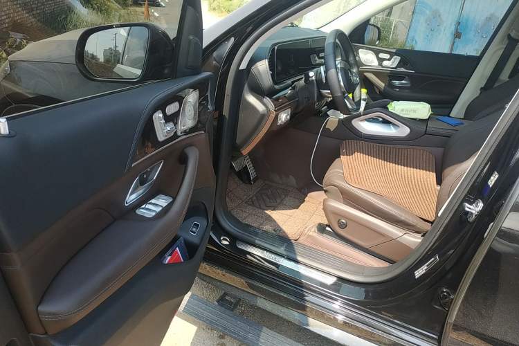 Used Mercedes-Benz GLS 2023 GLS 450 4MATIC Stylish Model