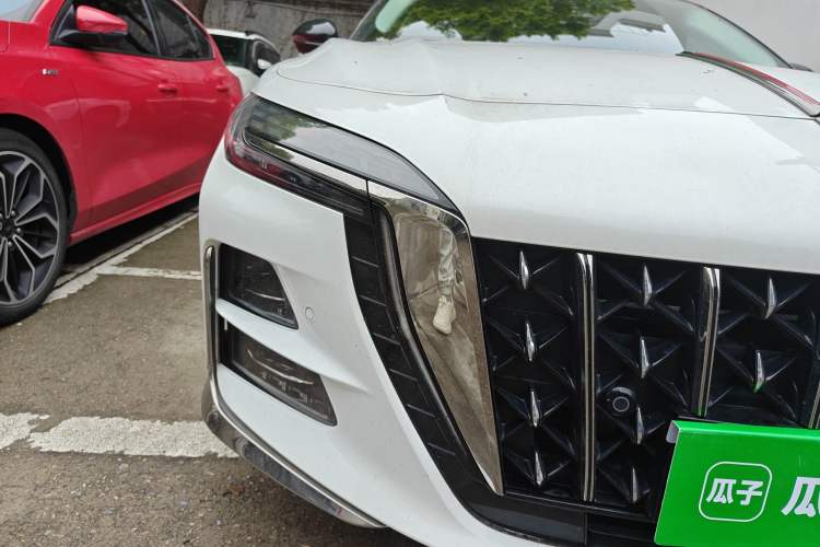 Used Hongqi H6 2025 2.0T Zhiyuan Edition