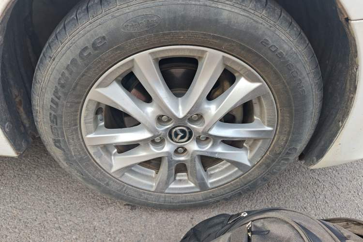 Used Mazda 3 Axela 2016 Sedan 1.5L Manual Luxury Model Right Front Wheel Hub