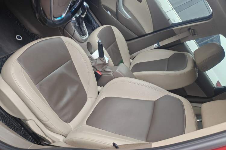 Used Buick GT 2012 GT 1.6L Automatic Fashion Edition
