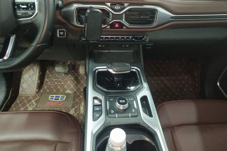 Used Geely Auto Haoyue 2022 1.8TD DCT Luxury 7-Seater