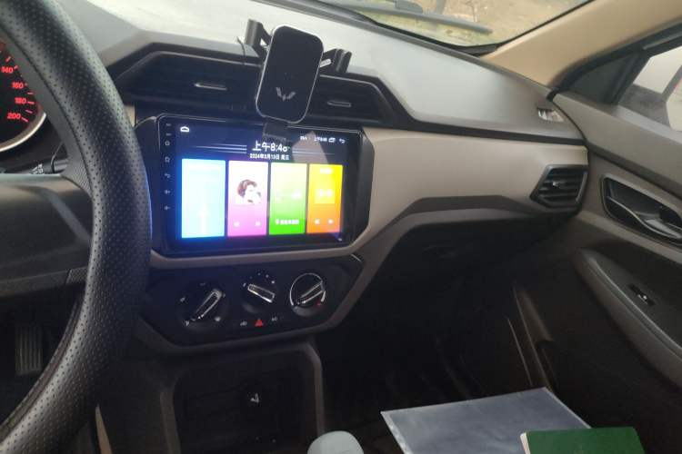 Used Wuling Hongguang 2021 1.5L Facelifted S Comfort Version with Electric Power Steering LAR Audio And AC Panel