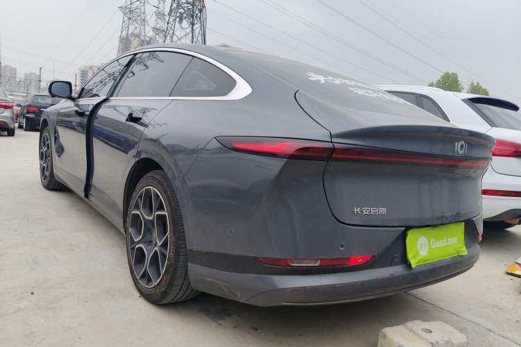 Used CHANGAN NEVO A07 2024 All-Electric "True Fragrance" Edition 710 Flagship Model Exterior 2