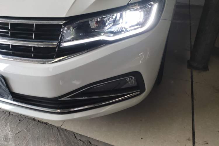 Used Volkswagen Bora 2021 280TSI DSG Elite Smart Connectivity Version Left Front Headlight