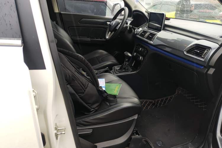 Used BAIC Weiwang M60 2017 1.5T CVT Diamond Edition
