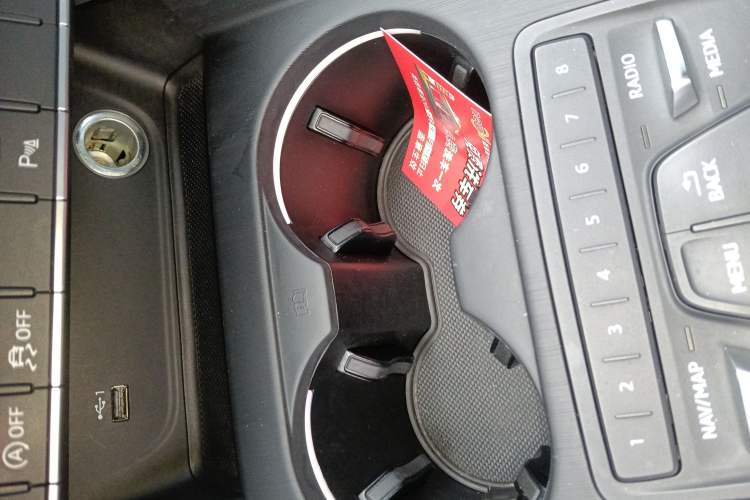 Used Audi A4L 2018 30th Anniversary Edition 40 TFSI Trendy Model Interior 1