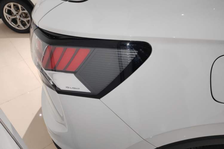 Used Volkswagen Tayron 2024 330TSI Two-Wheel Drive Luxury Plus Advanced Version