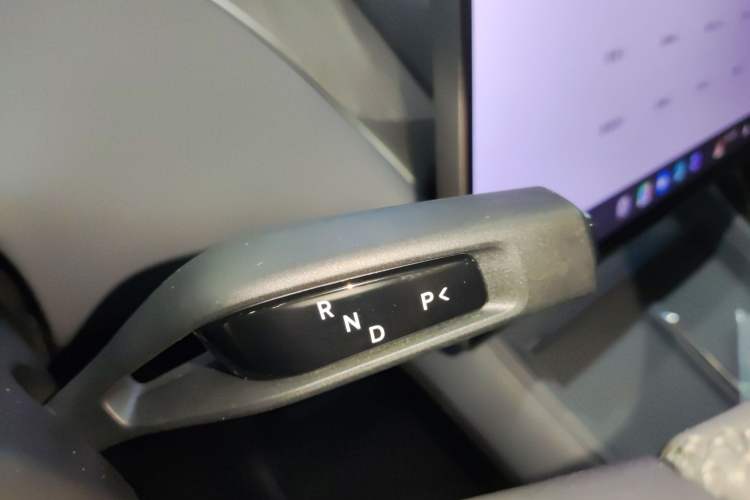 Used Xiaomi Auto YU7 2025 Ultra-Long Range All-Wheel Drive Pro Version
