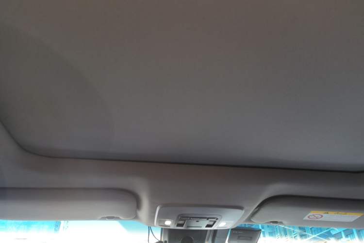 Used Toyota Camry 2019 Dual-Engine 2.5 HG Luxury Edition China V Standard