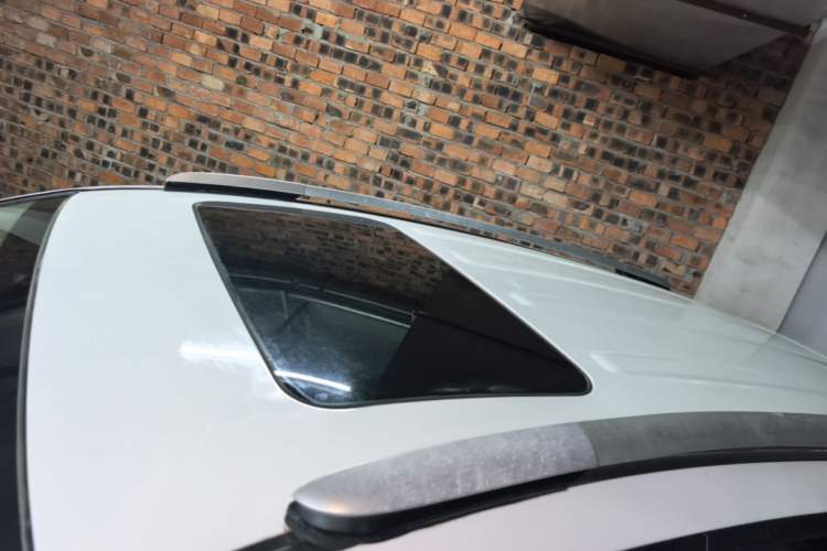 Used Geely Auto Vision X6 2016 1.3T CVT Flagship Model

