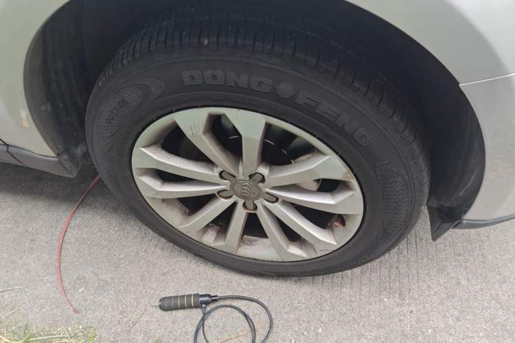 Used Audi Q5 2013 40 TFSI Technology Edition Right Front Wheel Hub