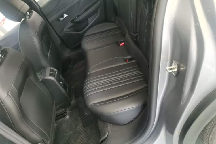 Used Peugeot 408X 2023 Charm Version
