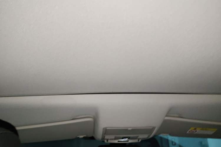 Used Land Rover Discovery Sport 2017 2.0T SE
