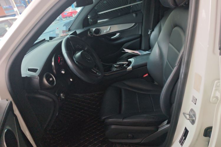 Used Mercedes-Benz GLC 2019 GLC 200 L 4MATIC
