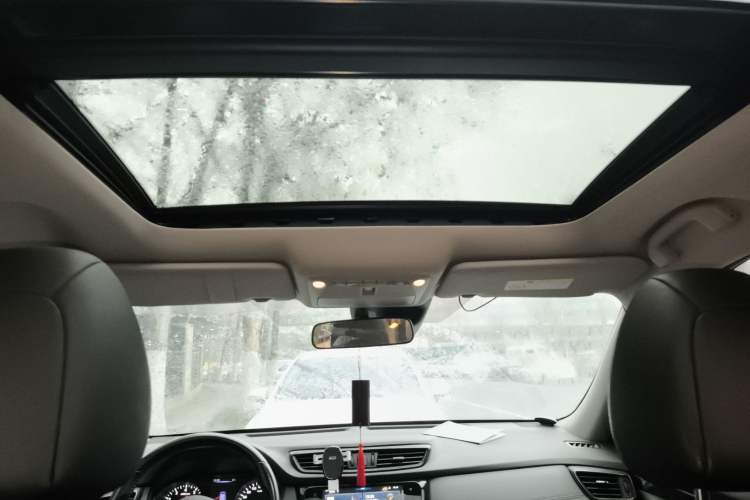 Used Nissan X-Trail 2019 2.0L CVT Smart Connect Comfort Edition 2WD
