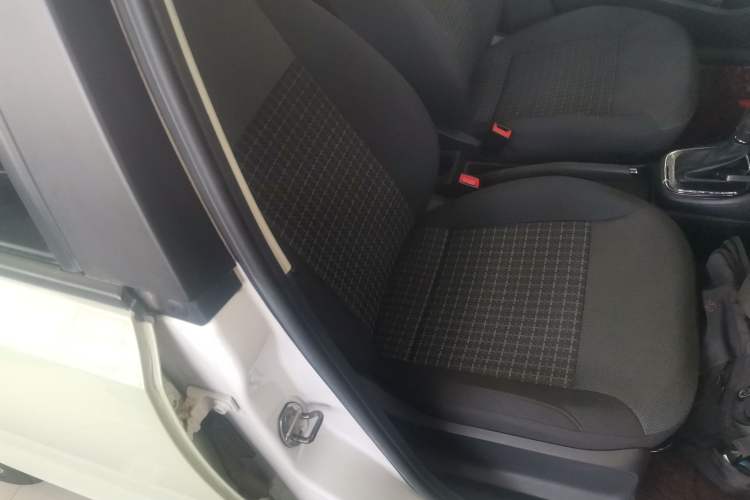 Used Volkswagen Polo 2018 1.5L Automatic Enjoyment Model
