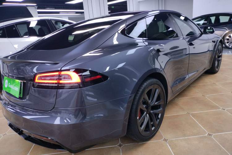 Used Tesla Model S 2023 Three-Motor All-Wheel-Drive Plaid Version