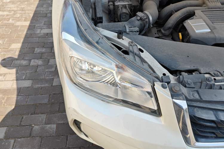 Used Subaru Forester 2016 2.0i Fashion Navigation Edition Right Front Headlight