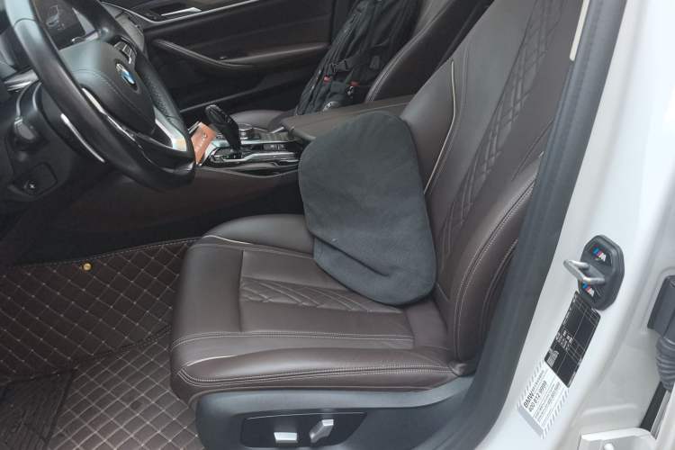 Used BMW 5 Series 2018 Revised Version 530Li Leading Edition Luxury Package Left Front Seat