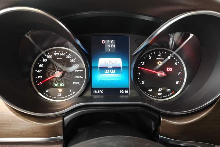 Used Mercedes-Benz V-Class 2022 V 260 L Long Wheelbase Prestige Edition Instrument Cluster