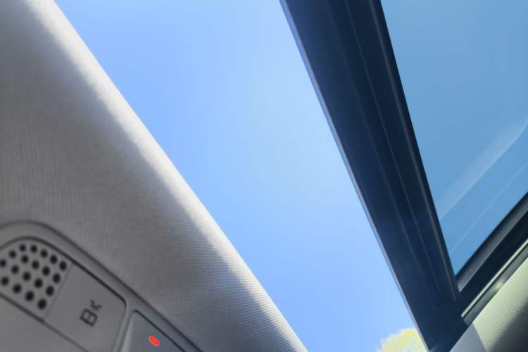 Used Mercedes-Benz C-Class 2020 Restyled C 260 L Sport Edition Headliner