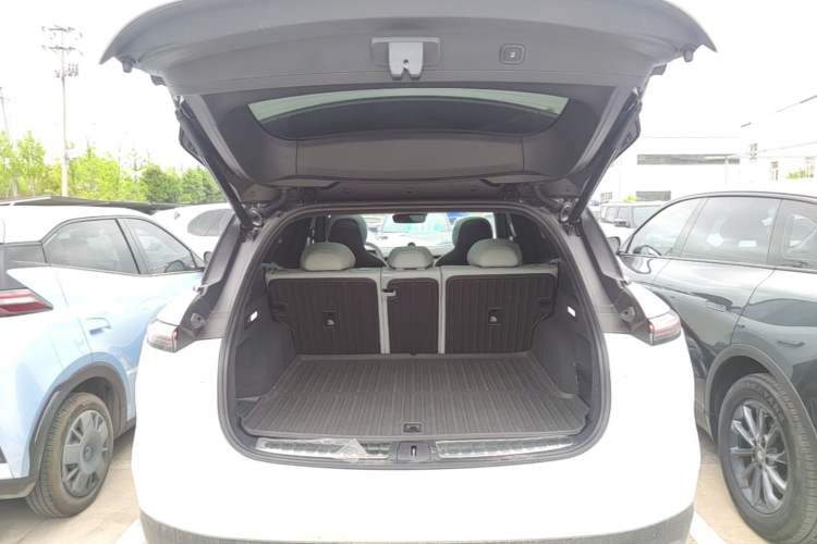 Used Nio ES6 2024 75 kWh
