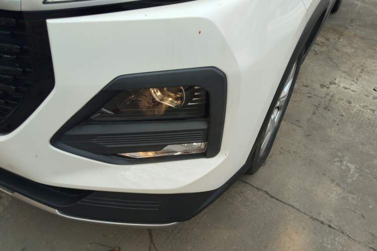 Used Baojun 530 2020 1.5T CVT Luxury Connected Version 5 Seats Left Front Headlight