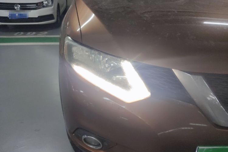 Used Nissan X-Trail 2014 2.5L CVT Luxury Edition 4WD
