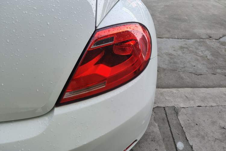 Used Volkswagen Beetle 2015 180TSI model Right Rear Taillight