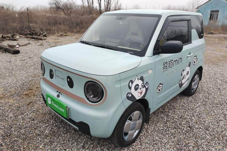 Used Geely Galaxy Panda 2024 Panda Mini 200km Endurance Bear