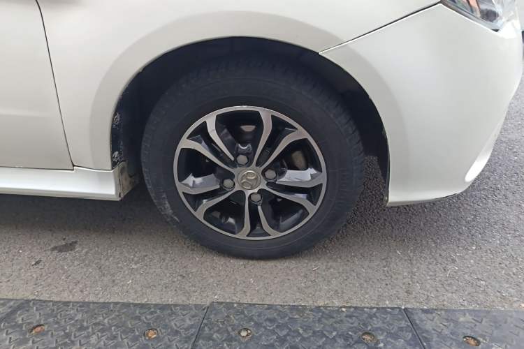 Used BAIC Senova D20 2015 Hatchback 1.5L Automatic Joyful Edition