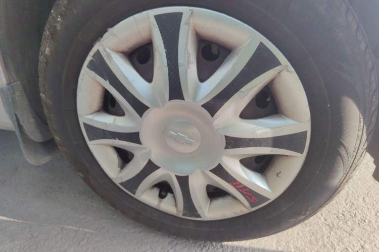 Used Chevrolet Sail 2013 Sedan 1.4L Manual Happiness Edition II
