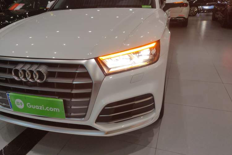 Used Audi Q5L 2020 Updated 40 TFSI Prestige Fashion Edition Left Front Headlight