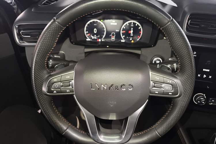 Used Lynk & Co 03 2019 1.5TD DCT JingPro Edition China VI Standard
