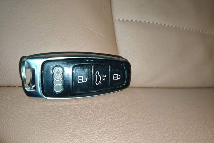 Used Audi A6 2021 allroad quattro Explorer 55 TFSI Prestige Off-Road Model
