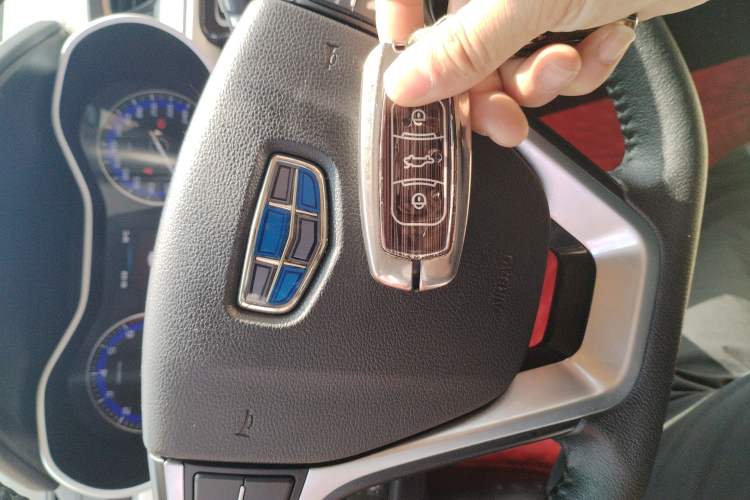 Used Geely Auto Emgrand 2018 1.5L CVT Luxury Model Interior 1