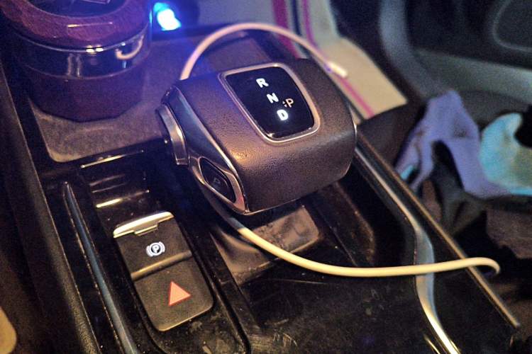 Used Hongqi E-QM5 2022 431 km Charge & Enjoy Edition
