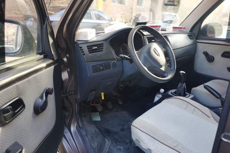 Used Jinbei Hiace X30 2016 1.3L Van Standard Edition DLCG12 Driver Seat