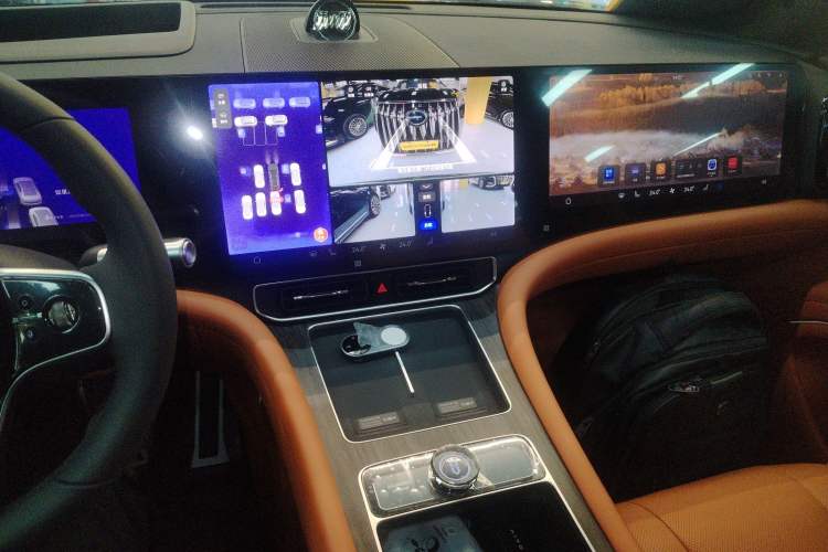 Used Hima AITO M9 2024 Range-Extended Ultra Version 52 kWh 5-Seater Model