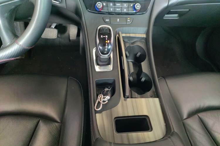 Used Buick LaCrosse 2019 28T Luxury Version Gear Lever