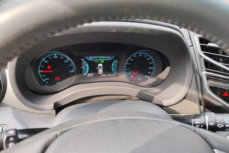 Used BYD Song New Energy 2018 Song EV400 Smart Connectivity Enjoyment Model