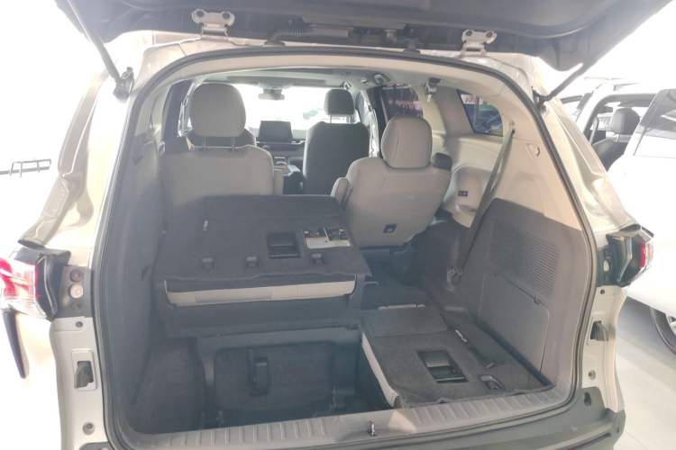 Used Toyota Sienna 2021 2.5L Hybrid Comfort Edition